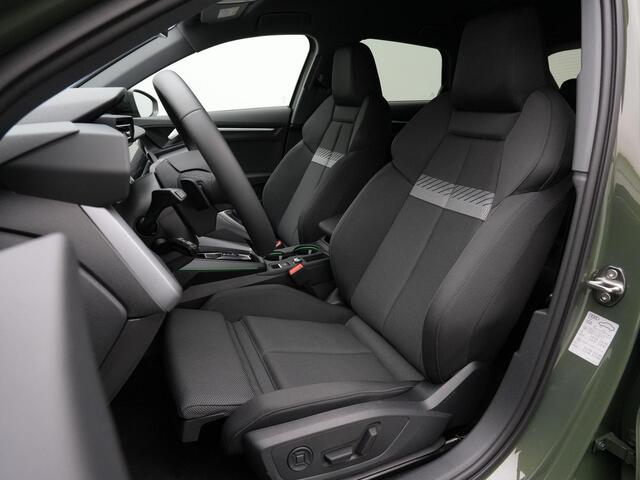 Audi A3 SPORTBACK 45 TFSI e 272 pk S-tronic S-Line | Elektr. verstelbare bestuurdersstoel | Achteruitrijcamera | Stoelverwarming | Adaptive Cruise