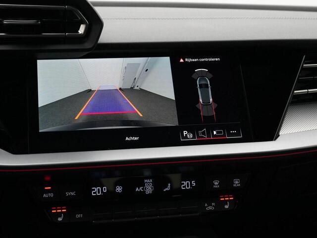 Audi A3 SPORTBACK 45 TFSI e 272 pk S-tronic S edition Competition / S-Line | Panoramadak | Elektr. verstelbare stoelen | Matrix LED | Achteruitrijcamera