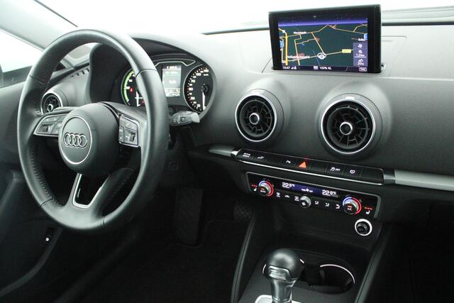 Audi A3 SPORTBACK 1.4 e-tron 204pk Sport Pro Line plus Stoelverwarming Keyless Adaptive Cruise Led Navigatie