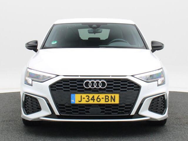 Audi A3 SPORTBACK 35 TFSi S-Line 150 Pk Automaat | Virtual Cockpit | Adaptive Cruise | LED | Zwarte Hemel | CarPlay | 19 Inch | 93.140 Km!