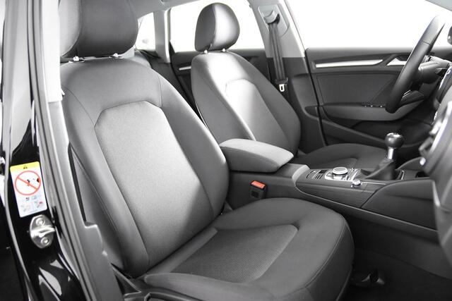 Audi A3 SPORTBACK 35 TFSI *1ste Eigenaar*Navigatie*