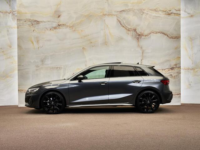 Audi A3 SPORTBACK 35 TFSI S Edition, MJ2025, 19'', pano, SONOS, matrix-LED, Assistentiepakket Pro, keyless, privacy, NP62k