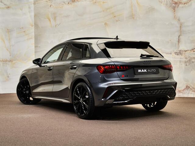 Audi A3 SPORTBACK 35 TFSI S Edition, MJ2025, 19'', pano, SONOS, matrix-LED, Assistentiepakket Pro, keyless, privacy, NP62k