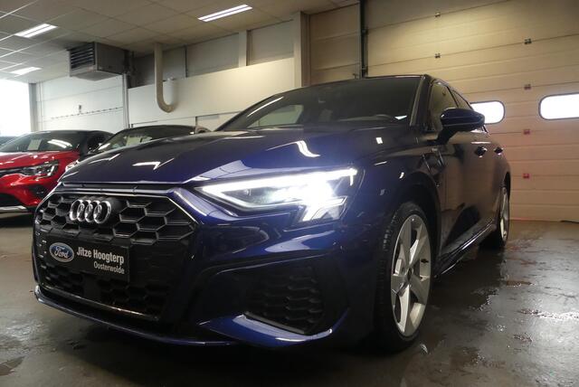 Audi A3 SPORTBACK 45 TFSI e S edition Competition HALF LEDER, STOELVERWARMING, ADAPT. CRUISE, CLIMA, CAMERA, PDC V&A, NAVI, 47.524KM