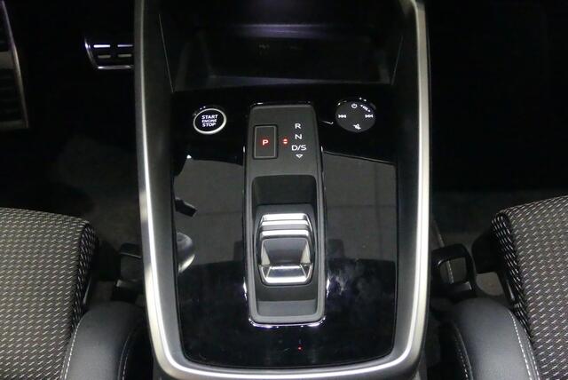 Audi A3 SPORTBACK 45 TFSI e S edition Competition HALF LEDER, STOELVERWARMING, ADAPT. CRUISE, CLIMA, CAMERA, PDC V&A, NAVI, 47.524KM