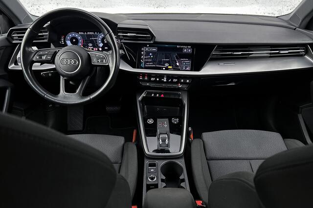 Audi A3 SPORTBACK 30 TFSI Advanced edition | Trekhaak | LED koplampen | Digitaal display