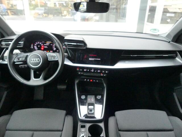 Audi A3 SPORTBACK 30 TFSI edition one
