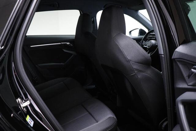 Audi A3 SPORTBACK 30 TFSI Business edition | PARKEER PACK | DAB | APPLE | TREKHAAK AFN.