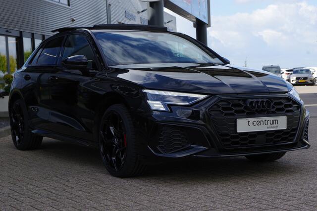 Audi A3 SPORTBACK 45 TFSI e 245 PK S-Line Edition Competition PHEV, Panoramadak, RS-Bekleding, Camera