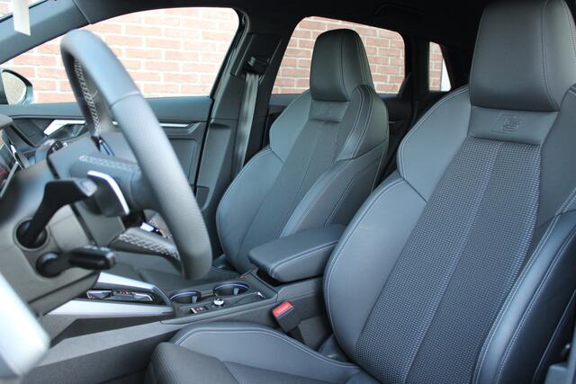 Audi A3 SPORTBACK 45 TFSI e S edition Competition 272PK |19-INCH|ELEKTR-STOELEN|VIRTUAL-PEDAL|LED|