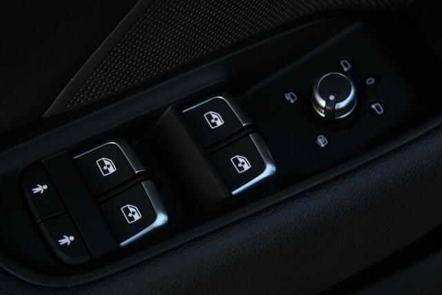 Audi A3 SPORTBACK 35 TFSI CoD Advance Sport