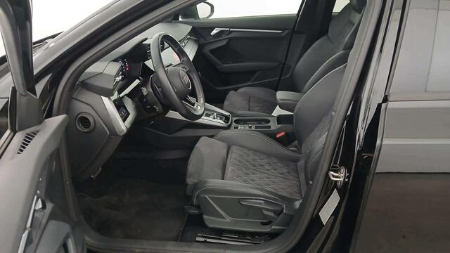 Audi A3 SPORTBACK 40 TFSI e S-Line S-zetels ACC B&O El-klep Camera 19inch