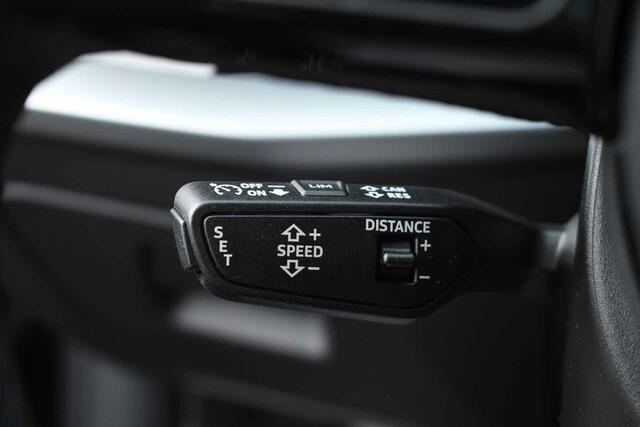 Audi A3 SPORTBACK 40 TFSI e S-Line S-zetels ACC B&O El-klep Camera 19inch