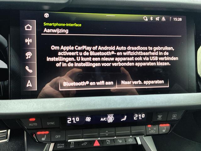 Audi A3 SPORTBACK 40 TFSIe 204pk S-tronic S edition · Camera · Apple/Android Car Play · Navigatie · Stoelverwarming · Zwart optiek · P-Sensoren · 17'' Inch · Garantie t/m 12-06-2029 of 100.000km