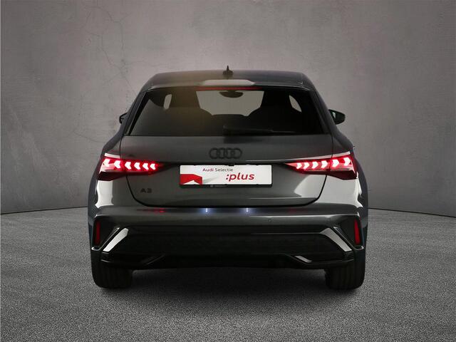 Audi A3 SPORTBACK 40 TFSI e S edition | Trekhaak | Adapt. Cruise | Full-Led | Camera | Optiek zwart | Ambient lighting | Keyless | Verlengde Garantie |