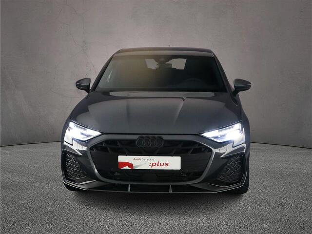 Audi A3 SPORTBACK 40 TFSI e S edition | Trekhaak | Adapt. Cruise | Full-Led | Camera | Optiek zwart | Ambient lighting | Keyless | Verlengde Garantie |