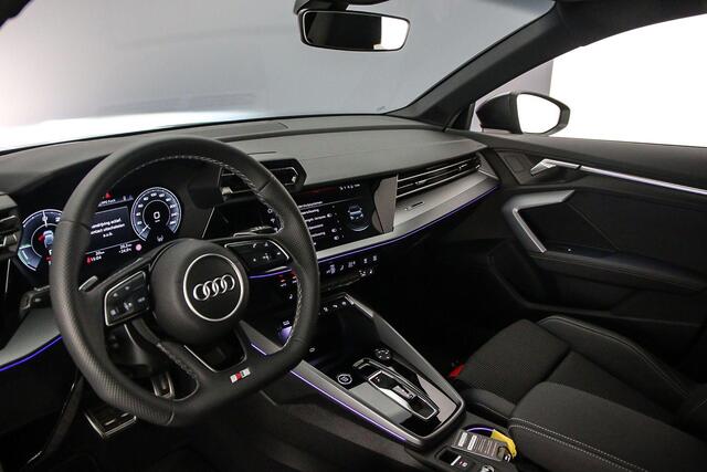Audi A3 SPORTBACK 40 TFSI e S edition | Trekhaak | Adapt. Cruise | Full-Led | Camera | Optiek zwart | Ambient lighting | Keyless | Verlengde Garantie |