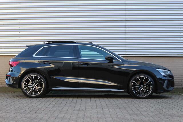 Audi A3 SPORTBACK 35 TFSI edition one | Trekhaak | Panoramadak | Adaptieve Cruise | Matrix | Navigatie