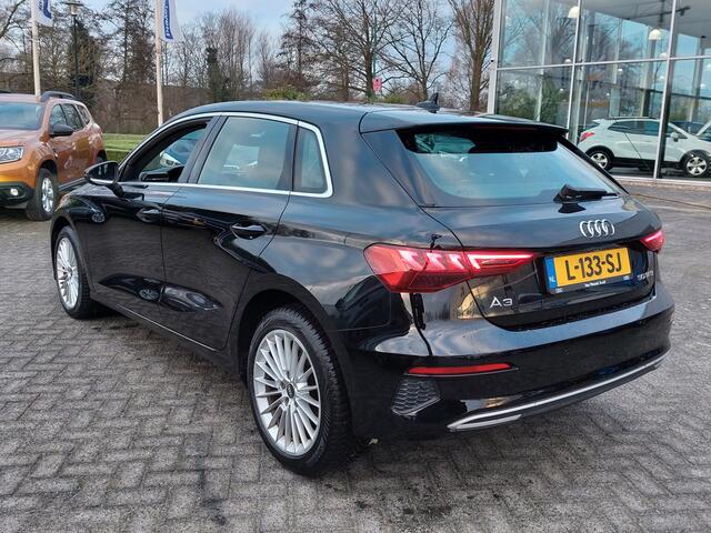 Audi A3 SPORTBACK 30 TFSI 110pk Automaat Advanced Edition | Origineel NL | Navi | Apple Carplay+Android Auto | Clima | Cruise | Led Koplampen | Pdc V+A | Rijstrook+Licht+Regensensor | 17''lm