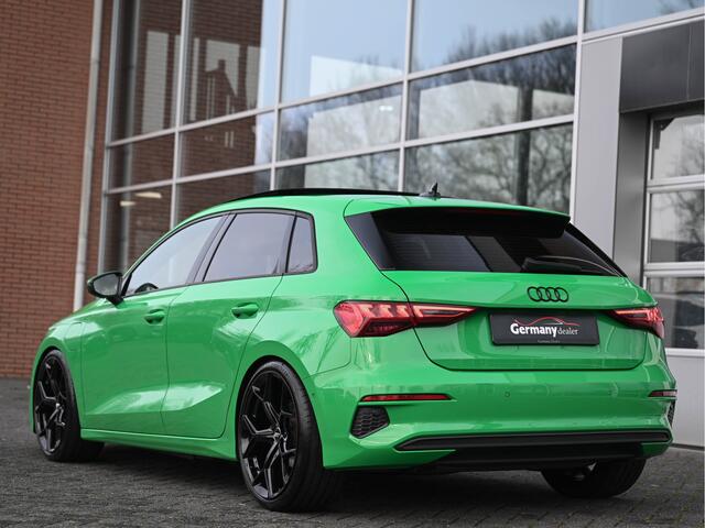 Audi A3 SPORTBACK 40TFSI E 204PK Individual Vipergreen!! RS-Zetels Pano Sfeerverl ACC Lane Assist Virtual Led V+A Uniek!