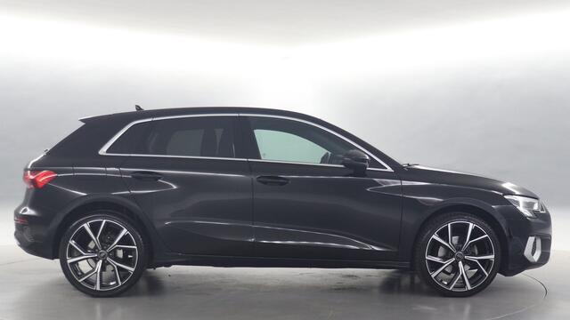 Audi A3 SPORTBACK 30 TFSI 110pk Advanced edition S-Tronic / Navigatie / Parkeersensoren