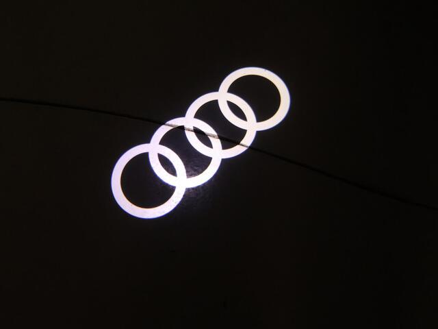 Audi A3 SPORTBACK 1.0 TFSI 3X S-LINE | DAYTONAGRIJS | SPORTSTOELEN | LED | 18 INCH | NAVIGATIE