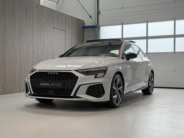 Audi A3 SPORTBACK 35 TFSI S edition 150 PK - RS STOELEN - PANORAMADAK - AUTOMAAT -VIRTUAL COCKPIT - STOELVERWARMING - CARPLAY