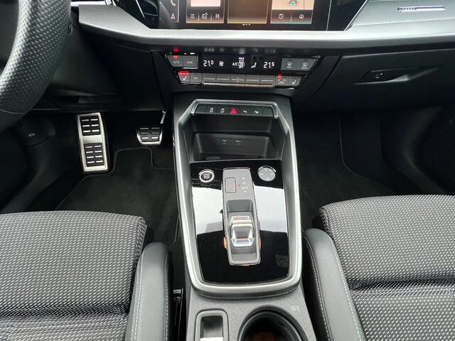 Audi A3 SPORTBACK 35 TFSI | S Edition | Trekhaak | 19 inch | Keyless | Zwart optiek