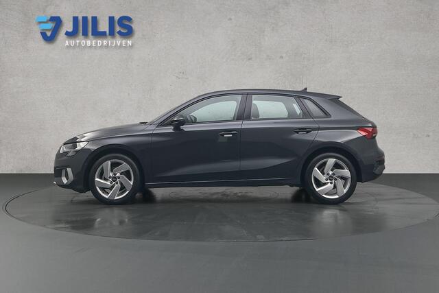 Audi A3 SPORTBACK 30 TFSI Attitude | Trekhaak | Stoelverwarming | Adaptieve cruise control