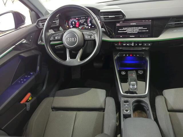 Audi A3 SPORTBACK 30 TFSI 110pk S-Tronic Advanced edition / LED koplampen / Zwart Optiek / Navigatie / Pakeersensoren Voor & Achter / 17" LMV