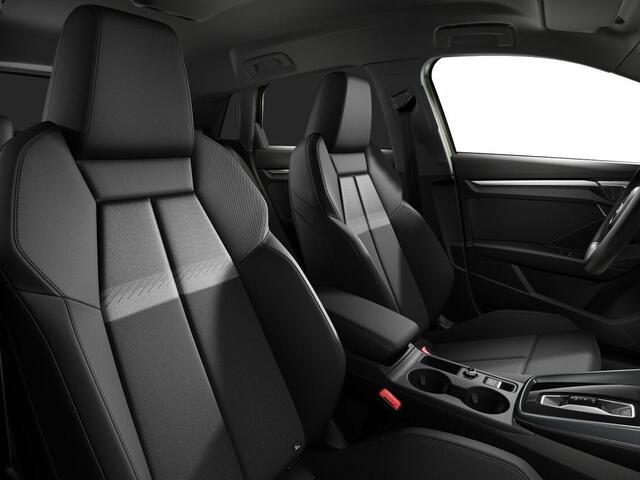 Audi A3 SPORTBACK 40 TFSI e Advanced edition 204 PK · Assist. pakket Driving+Parking plus · Optiekpakket zwart plus · Privacy glas