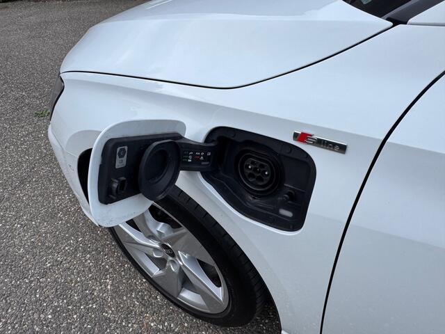 Audi A3 SPORTBACK 45 TFSI e S edition PHEV SOh 93% S-LINE NAVI LED ECC 78000KM!!!