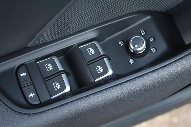 Audi A3 SPORTBACK 35 TFSI CoD Advance Sport//S-Line//Virt. Cockpit!!