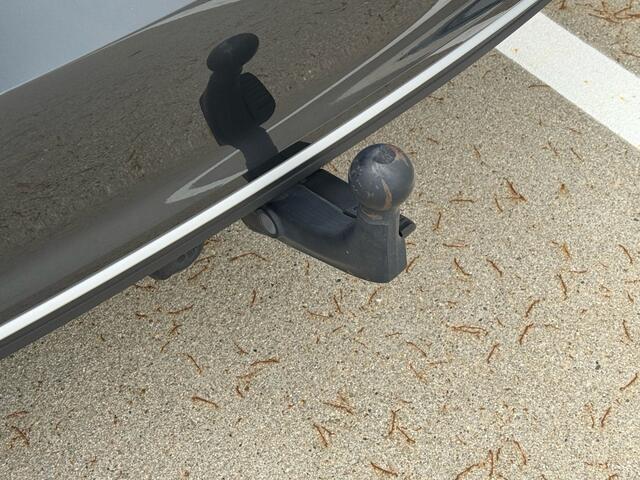 Audi A3 SPORTBACK 30 TFSI Advanced edition / Trekhaak / Parkeerhulp Achter