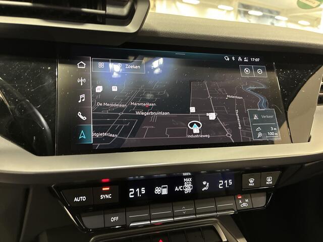 Audi A3 SPORTBACK 30 TFSI 110pk S-tronicAdvanced edition · Apple/Android Car Play · Navigatie · P-Sensoren · Cruise Control · 17'' Inch ·