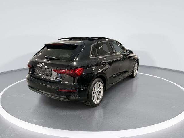 Audi A3 SPORTBACK 40 TFSIe 204pk S-tronic Advanced Edition · Panoramadak · Camera · B&O Audio · Apple/Android Car Play · Navigatie · 17'' Inch ·