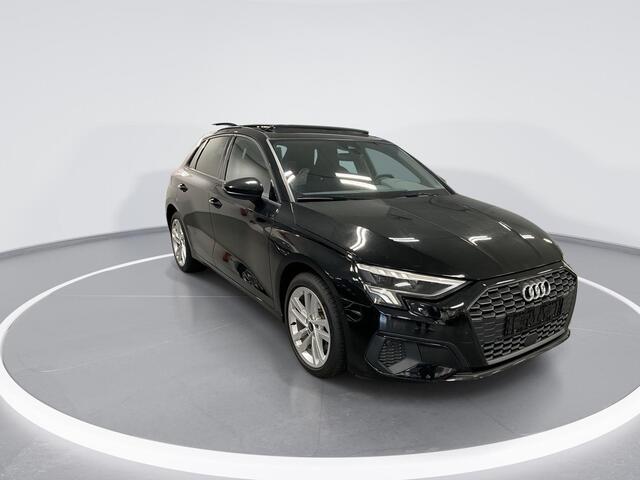 Audi A3 SPORTBACK 40 TFSIe 204pk S-tronic Advanced Edition · Panoramadak · Camera · B&O Audio · Apple/Android Car Play · Navigatie · 17'' Inch ·