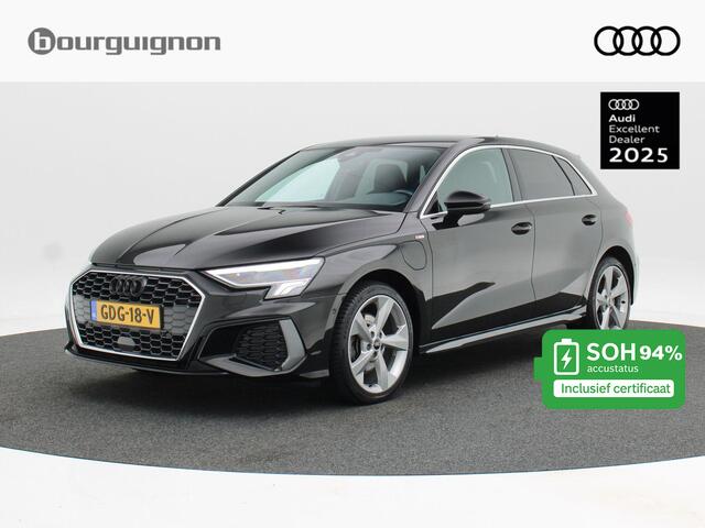 Audi A3 SPORTBACK 40 TFSi e 204 Pk Automaat S-Line | Virtual Cockpit | Alcantara Leder | Elektrische Achterklep | Trekhaak Afneembaar | 18 Inch | 123.044 Km