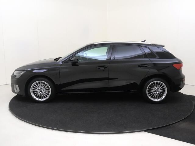 Audi A3 SPORTBACK 40 TFSI e Advanced edition | Achteruitrijcamera | Cruise Control | CarPlay | Keyless | Audi virtual cockpit | Navigatie |