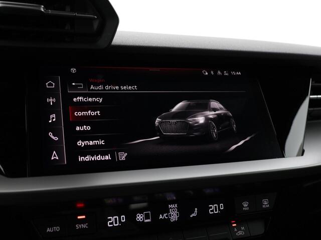 Audi A3 SPORTBACK 40 TFSIe 204pk S-Tronic Business Edition · Camera · Apple/Android Car Play · ACC · Clima · Navigatie · Sportstoelen ·