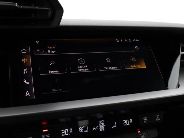 Audi A3 SPORTBACK 40 TFSIe 204pk S-Tronic Business Edition · Camera · Apple/Android Car Play · ACC · Clima · Navigatie · Sportstoelen ·