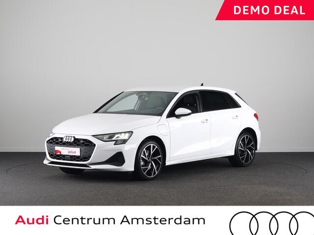Audi A3 SPORTBACK 40 TFSI e Pro Line 204pk | 18 inch Lichtmetalen velgen | Parkeercamera| Navigatie via App | Stoelverwarming