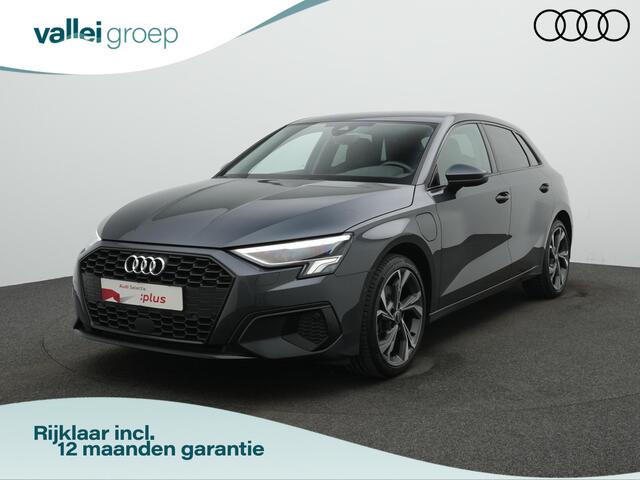 Audi A3 SPORTBACK 40 TFSI e 204 pk S-tronic Advanced | Trekhaak | Leder | Achteruitrijcamera | Stoelverwarming | Navigatie