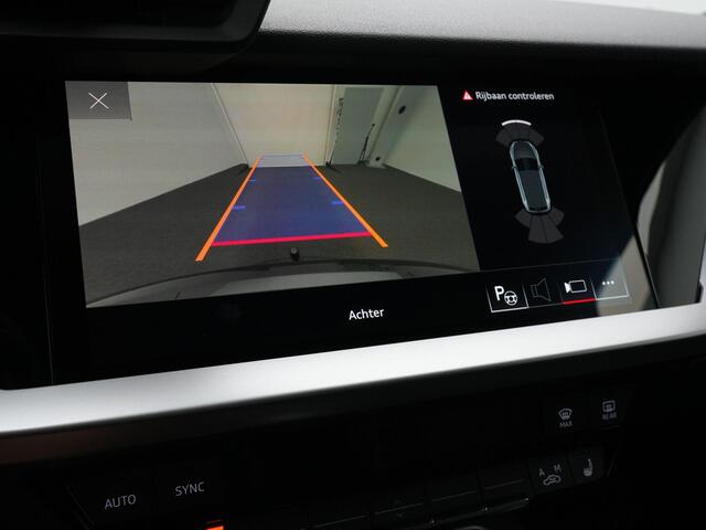 Audi A3 SPORTBACK 40 TFSI e 204 pk S-tronic Advanced | Trekhaak | Leder | Achteruitrijcamera | Stoelverwarming | Navigatie