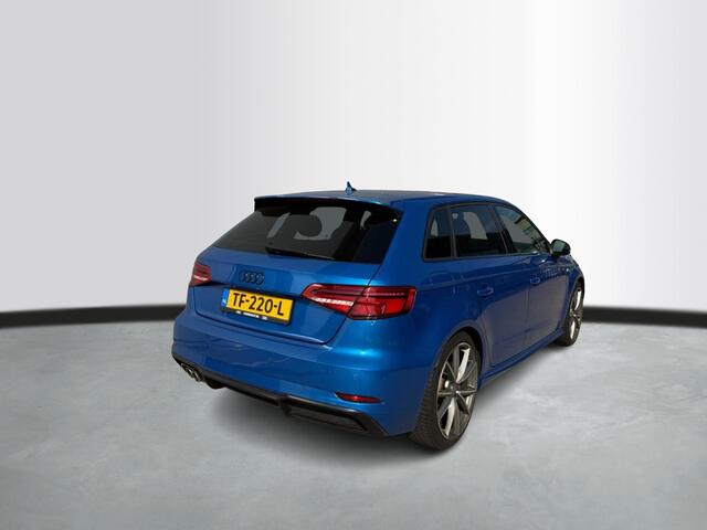Audi A3 SPORTBACK 1.5 TFSI 150Pk CoD Sport S Line Edition / Panoramadak / Apple Carplay