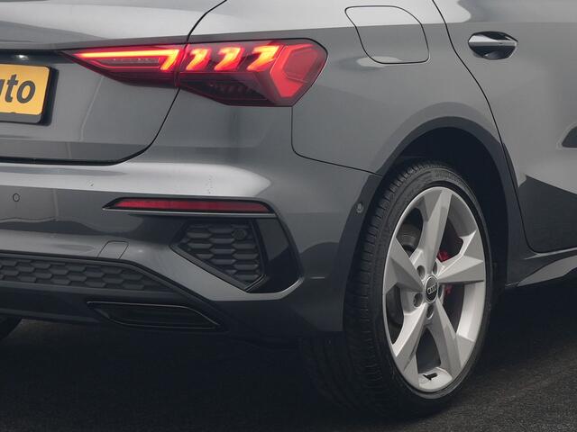 Audi A3 SPORTBACK 45 TFSI e S edition Competition Plug In Hybrid 245pk Dealer O.H. PHEV | 2x S Line | Sportstoelen Massage | Adaptive Cruise | Bang & Olufsen | Matrix LED | 18"L.M | Sfeerverlichting | Apple Carplay | Virtual | Keyless | Blis | Navigatie | DAB |