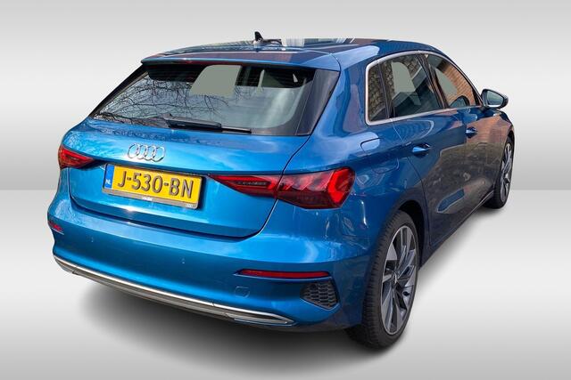 Audi A3 SPORTBACK 35 TFSI 3x S-Line edition one / Matrix-LED / ACC / Kuipstoel / Org NL