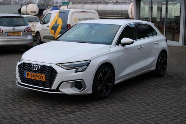 Audi A3 SPORTBACK 30 TFSI Advanced edition Camera/Leder/18inch/NL Auto!!