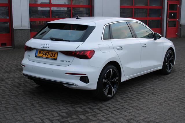 Audi A3 SPORTBACK 30 TFSI Advanced edition Camera/Leder/18inch/NL Auto!!