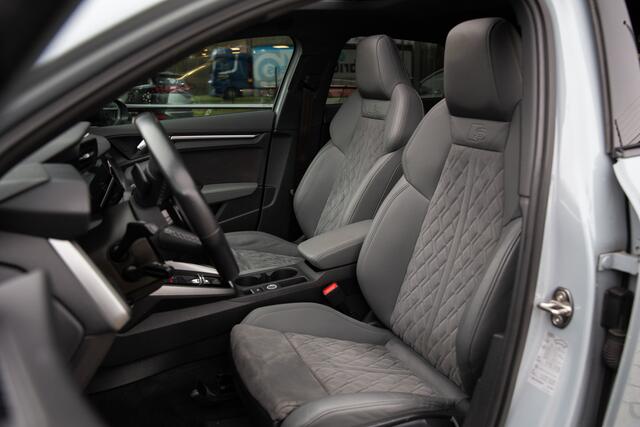 Audi A3 SPORTBACK 35 TFSI S edition , Panoramadak, Carplay,